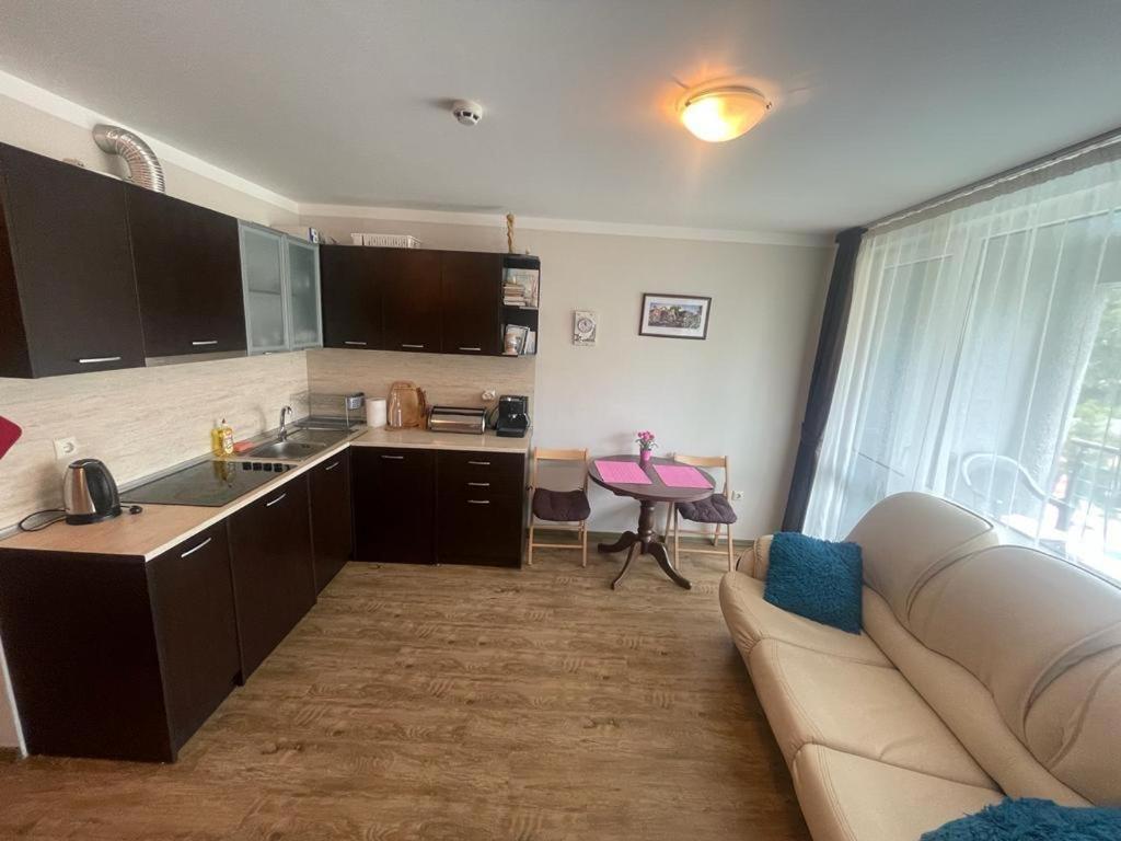 Apartment Sunny Beach Plaza 100 M Sea Zewnętrze zdjęcie