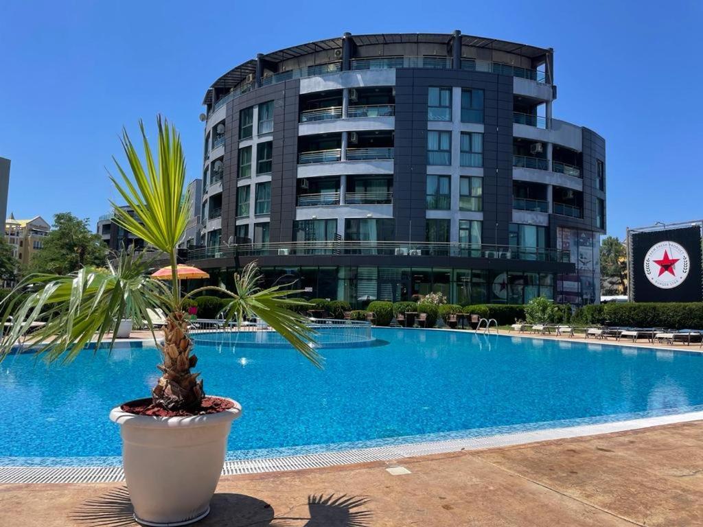 Apartment Sunny Beach Plaza 100 M Sea Zewnętrze zdjęcie